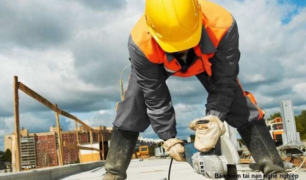 bảo hiểm tai nạn nghề nghiệp 2